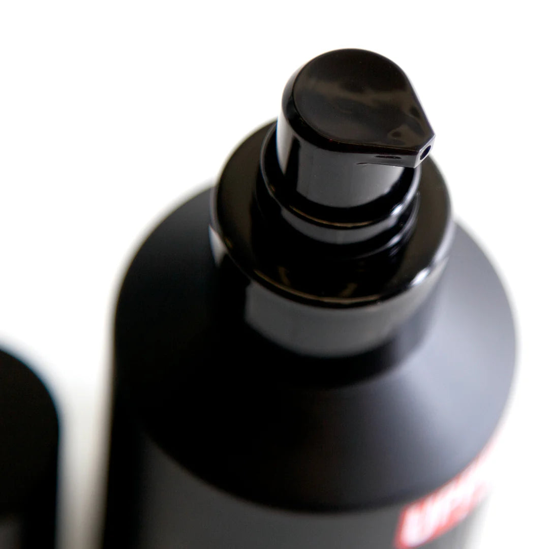 Uppercut Deluxe Beard Balm Light Hold Styling nozzle