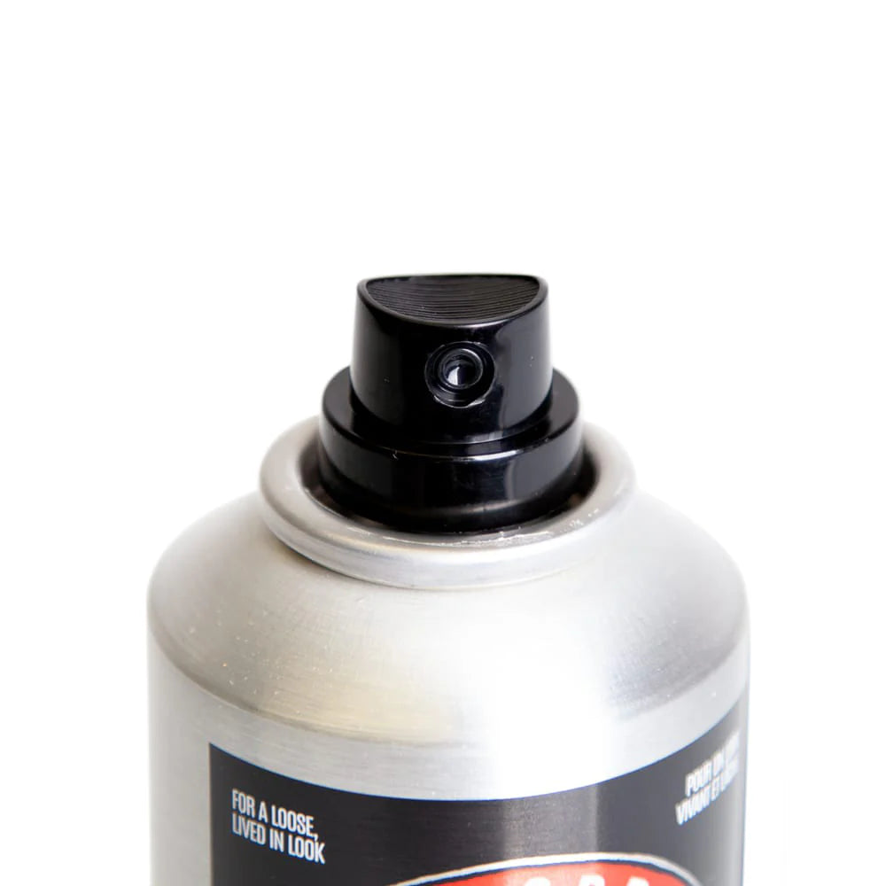 Uppercut Deluxe Salt Spray 150ml applying spray nozzle